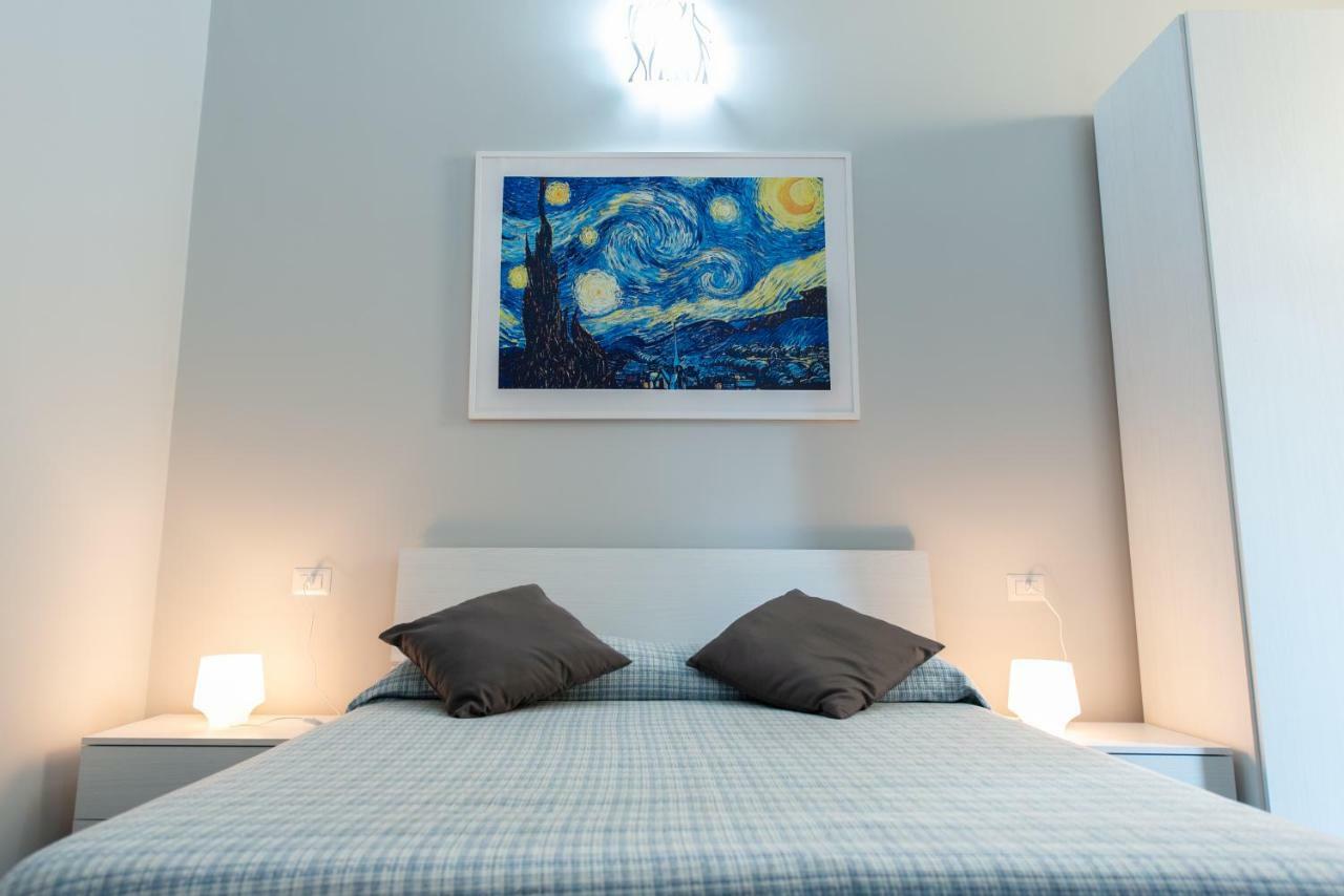 Casa Fiorito Apartment เนเปิลส์ ภายนอก รูปภาพ